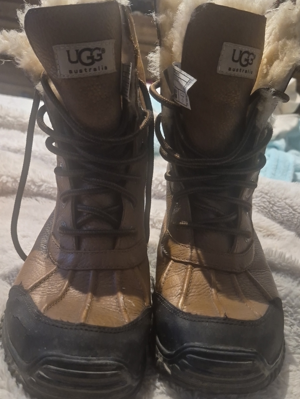 UGG Brown Leather Shearling-Lined Lace-Up Ankle Boots